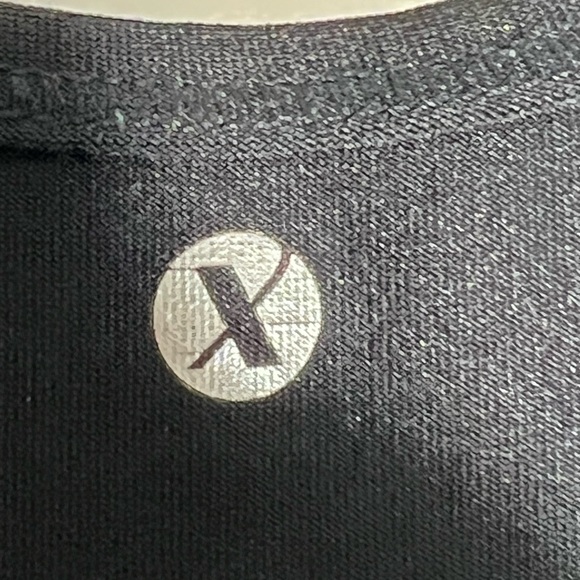 Super Cute Leafy Print Xersion Sports Bra youth L - Picture 5 of 6